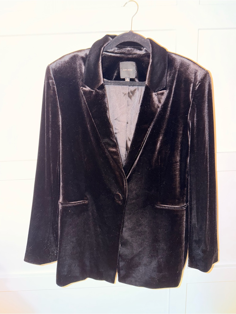 Alex Marie Black Velvet Single-Button Blazer